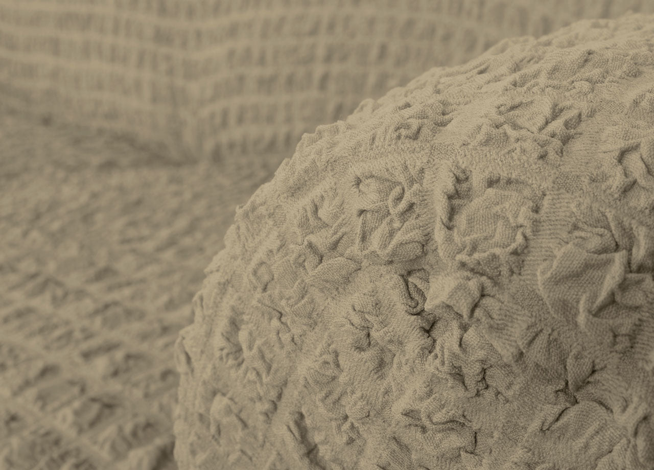 Copridivano Elasticizzato Arricciato Con Volants Tinta Unita Mod Luxory Tortora - 3 Posti - Tortora