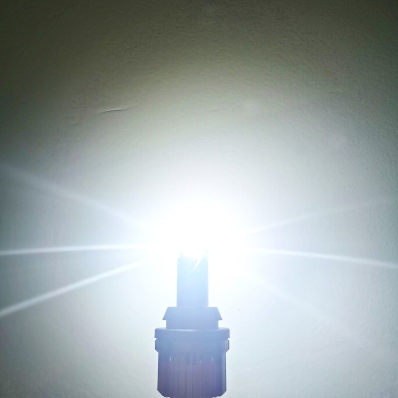 Lampada Led Luce Retromarcia Canbus T15 T16 W16W 12V 24V 21W Bianco 2800 Lumens