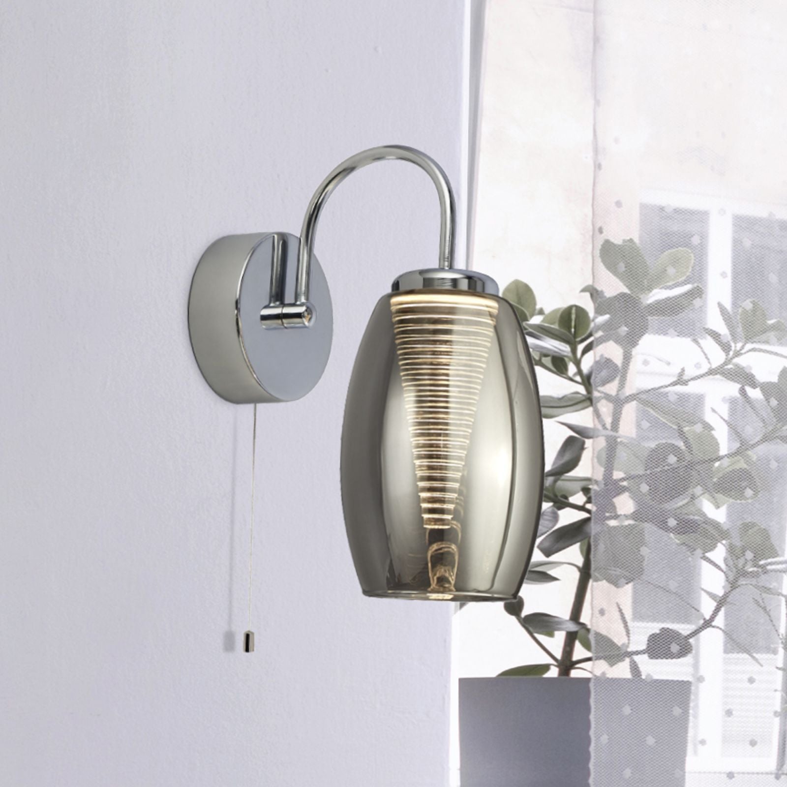 Lampada da parete Cyclone - Metallo cromato e vetro fumé