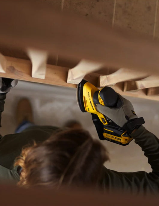 Levigatrice STANLEY FatMax SFMCW221B (Solo corpo)