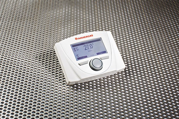 Pompa di Calore Ibrida Reversibile Solo Riscaldamento Immergas MAGIS COMBO 6 PLUS V2 R-32 Monofase Con Comando Incluso 3.030617