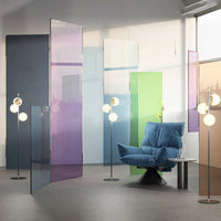 Piantana Contemporanea Nostalgia Metallo Oro Opaco 3 Luci Diffusori Bianchi