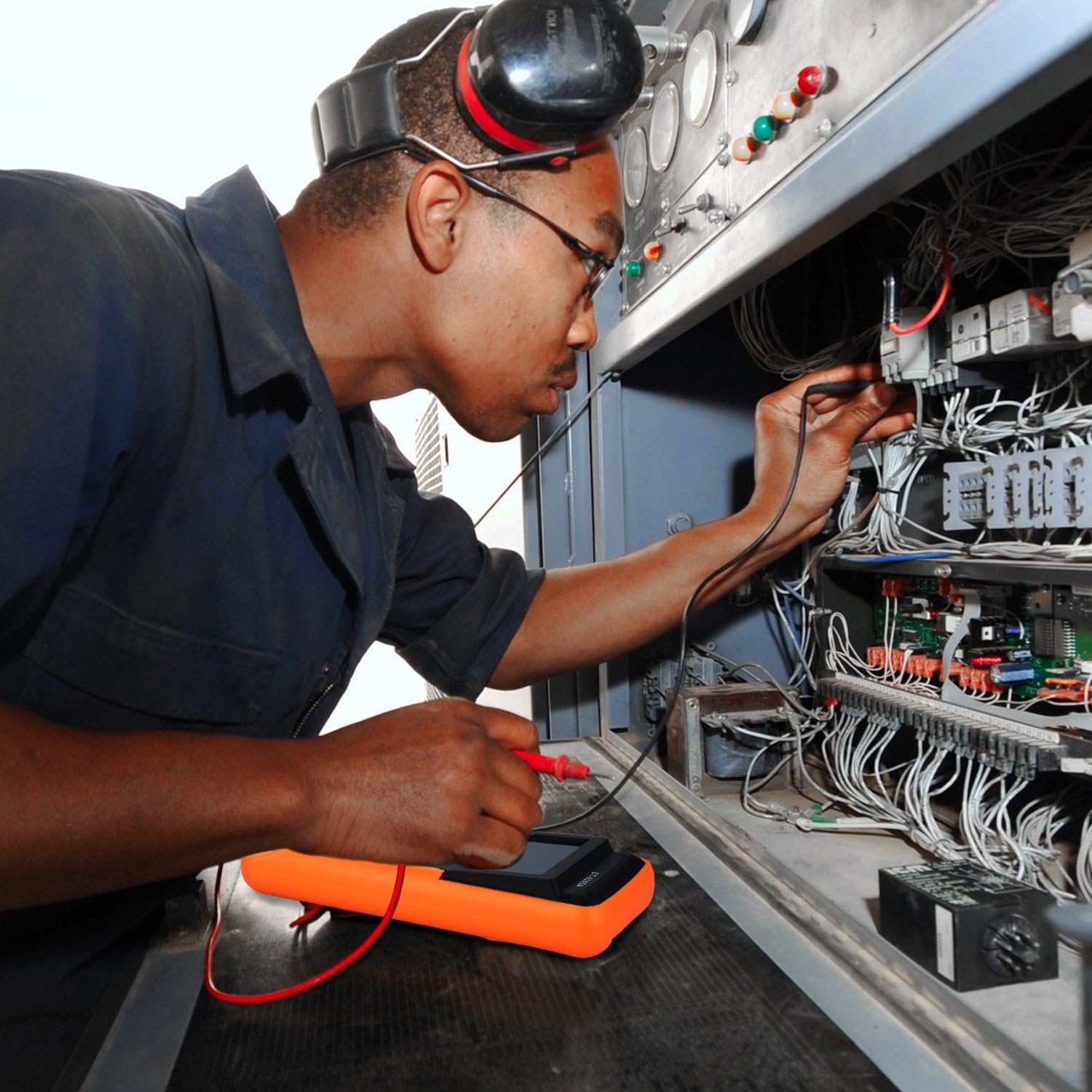 MULTIMETRO DIGITALE TESTER PROFESSIONALE  CON CAVI e GUSCIO