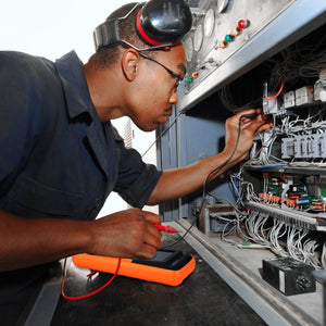 MULTIMETRO DIGITALE TESTER PROFESSIONALE  CON CAVI e GUSCIO