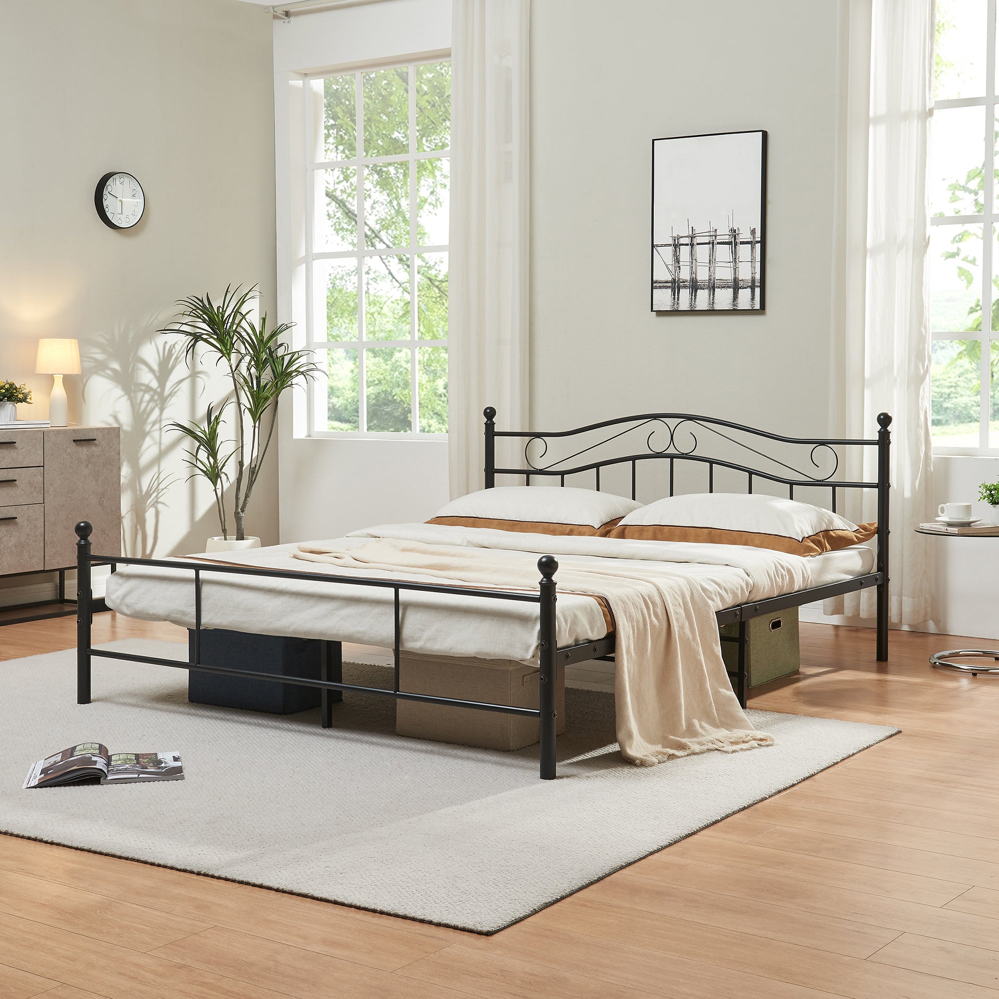 Letto Matrimoniale Florenz in Acciaio con Testiera Alta Decorativa 160 x 200 cm Nero [en.casa]