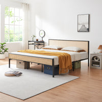 Letto Matrimoniale Linköping in Metallo Nero con Testiera e Pediera Effetto Rattan 180x200 cm [en.casa]