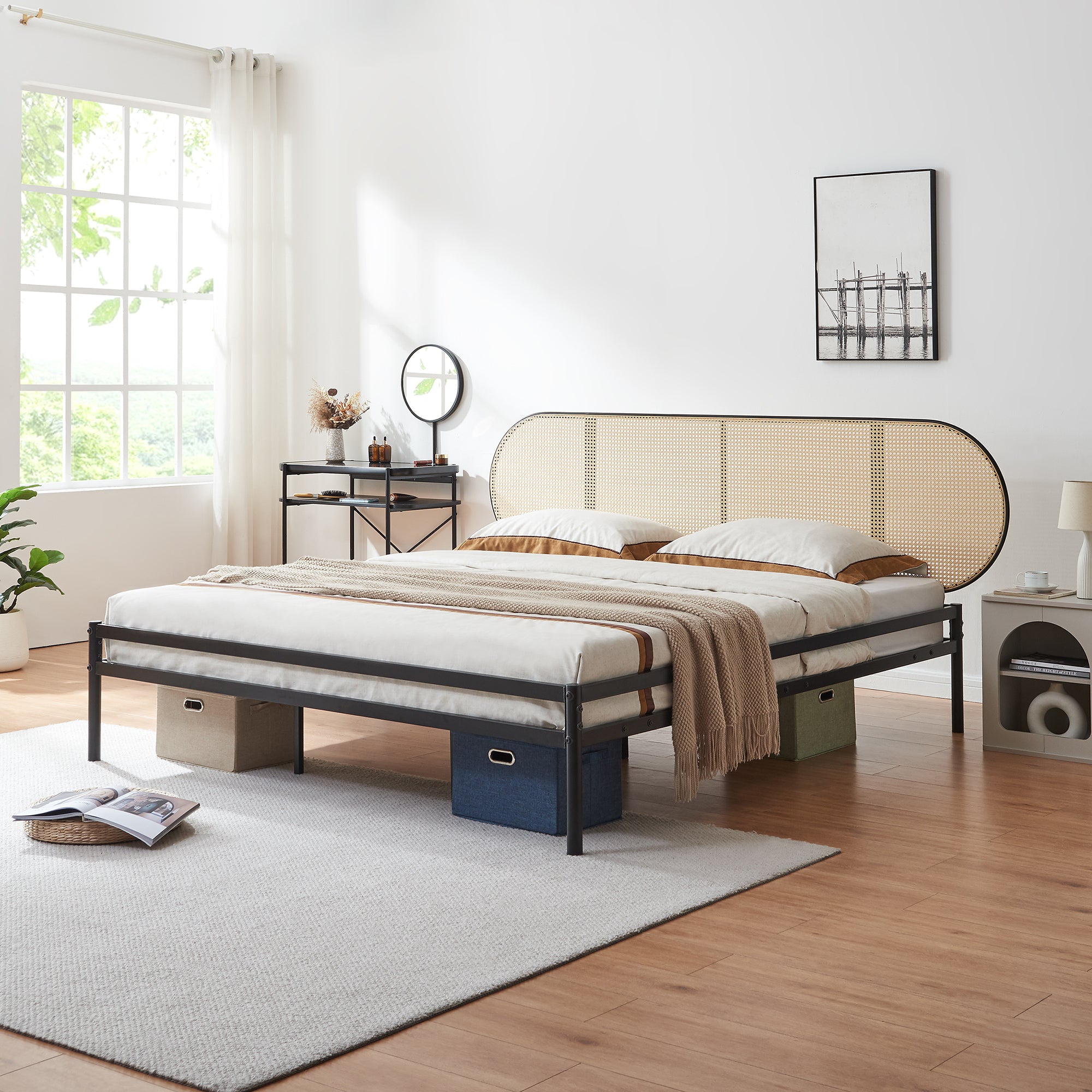 Letto Matrimoniale Linköping 180x200 cm Giroletto in Metallo Nero con Testiera Ovale Effetto Rattan [en.casa]