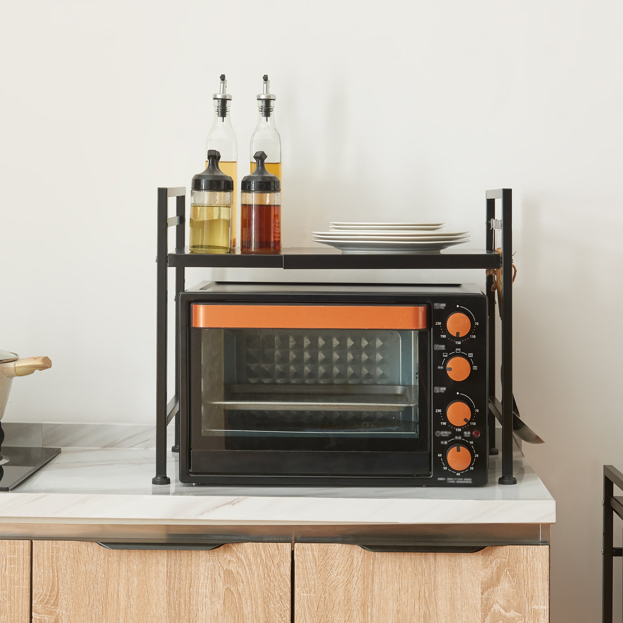 Scaffale per Microonde Sorsele Alto 48 cm Regolabile in Larghezza 40-63 cm Metallo Nero [en.casa]