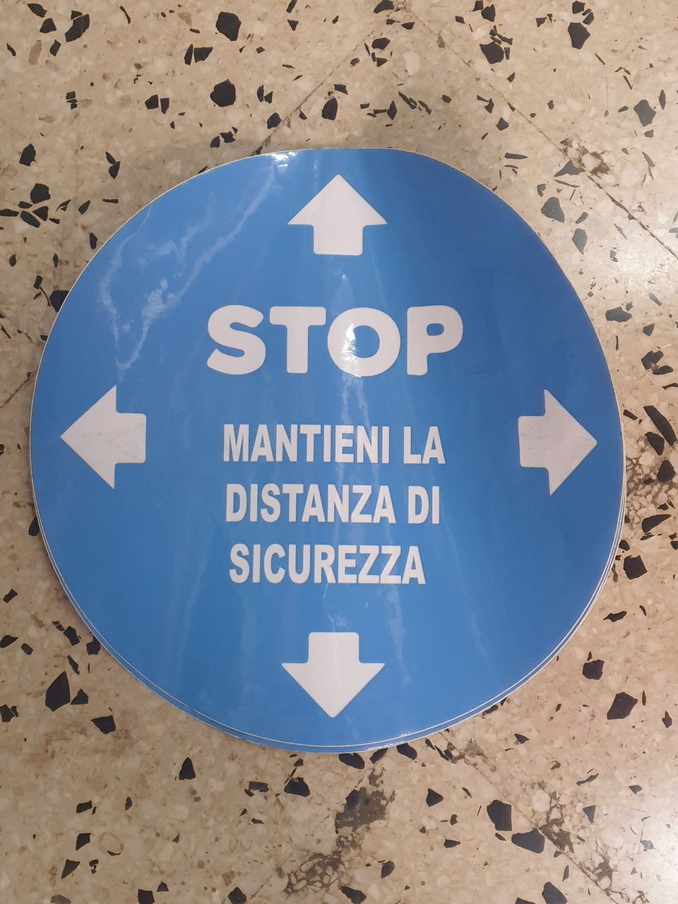 NASTRO AD TONDO DISTANZA DI SICUREZZA 30
