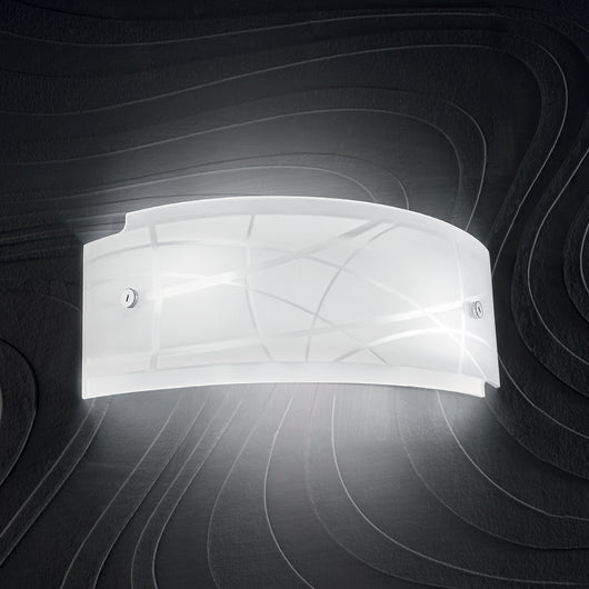 Applique Nereide 35x14cm in vetro satinato serigrafato bianco 2XE14, lampada da parete moderna con base cromata, IP20, max 2x28W