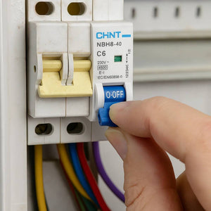 Chint interruttore magnetotermico compatto 1p+n curva c 1 modulo 4,5 ka 230v *** ampere 6 ampere, confezione 1