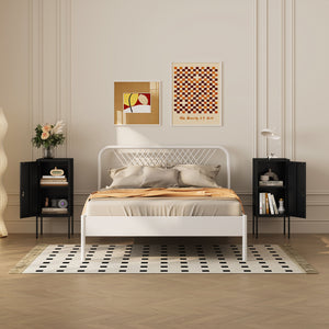 Set di 2 Comodini Hausjärvi con Anta a Destra e Sinistra 82 x 35 x 35 cm - Nero [en.casa]