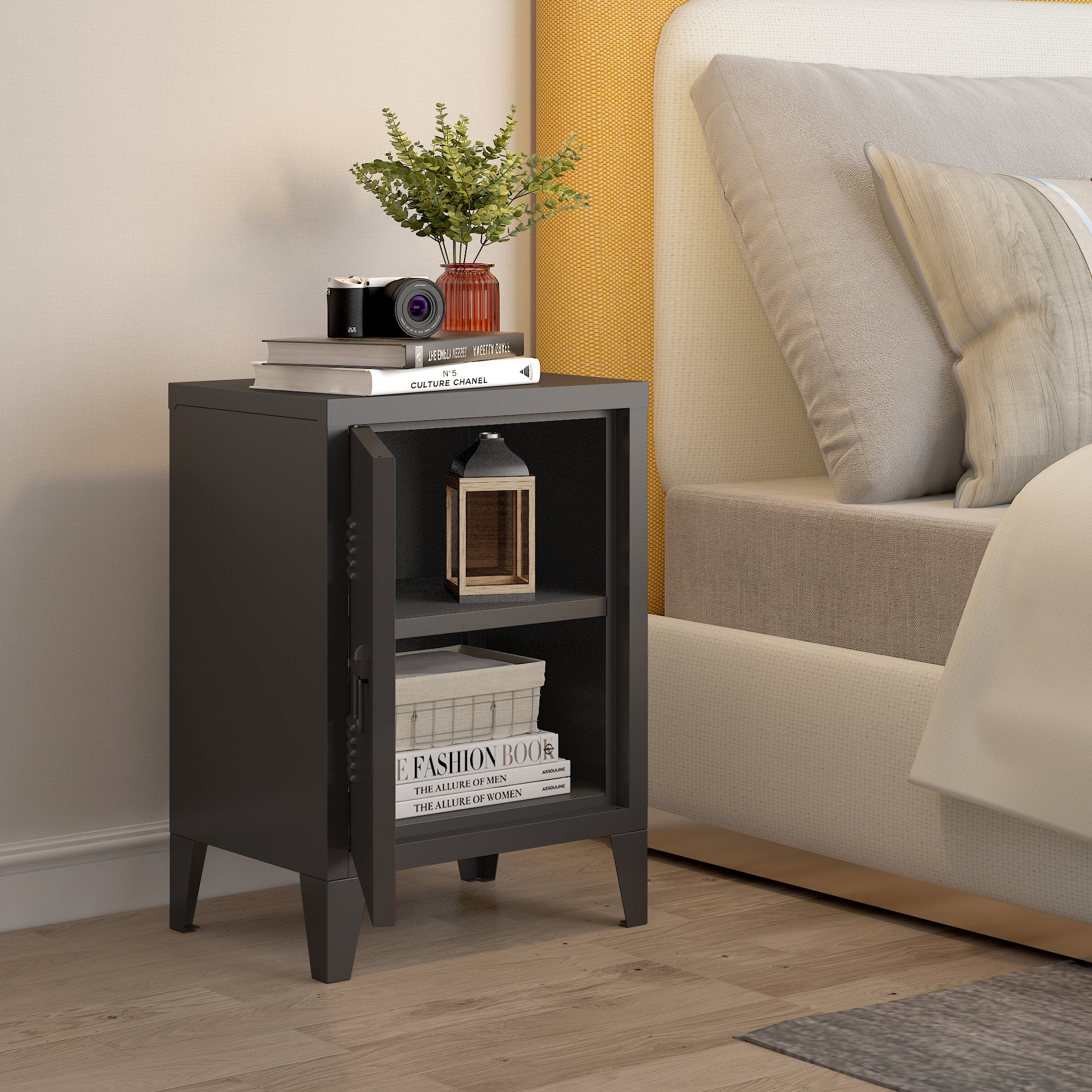 Comodino 'Inari' in Acciaio con Anta con Maniglia a Destra - Nero [en.casa]