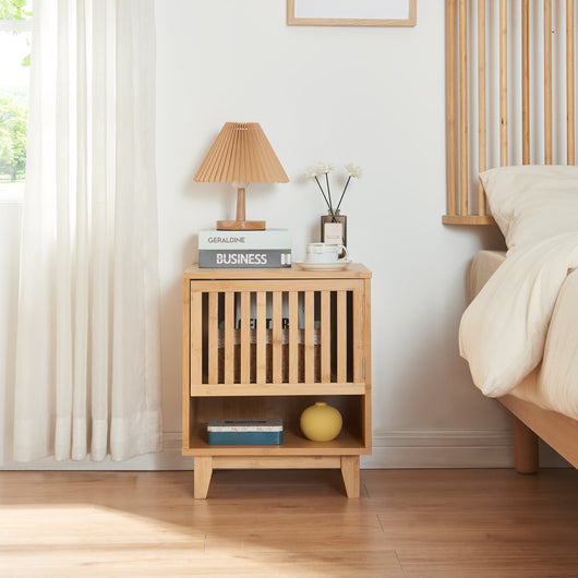 Comodino in Bambù Ypäjä con Scomparto Chiuso e Aperto - Naturale [en.casa]