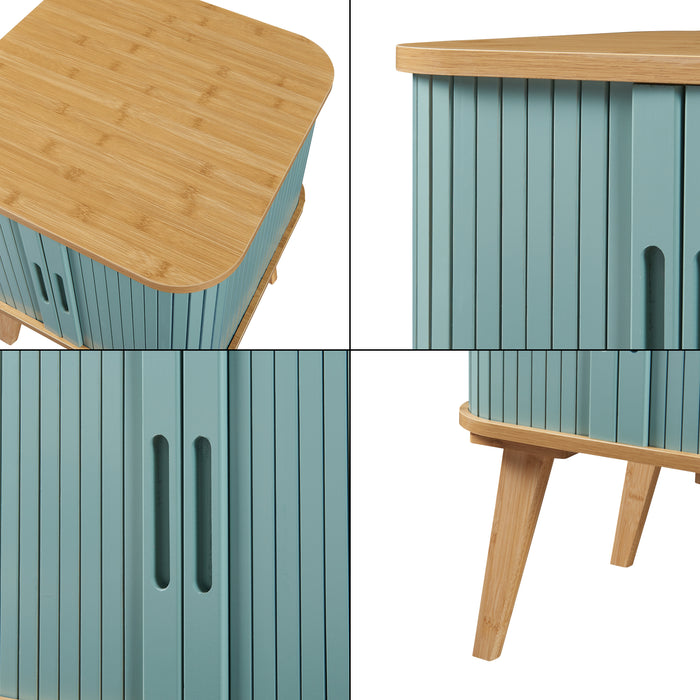 Comodino Tysvær in Bambù con 2 Ante Scorrevoli - Naturale / Azzurro [en.casa]