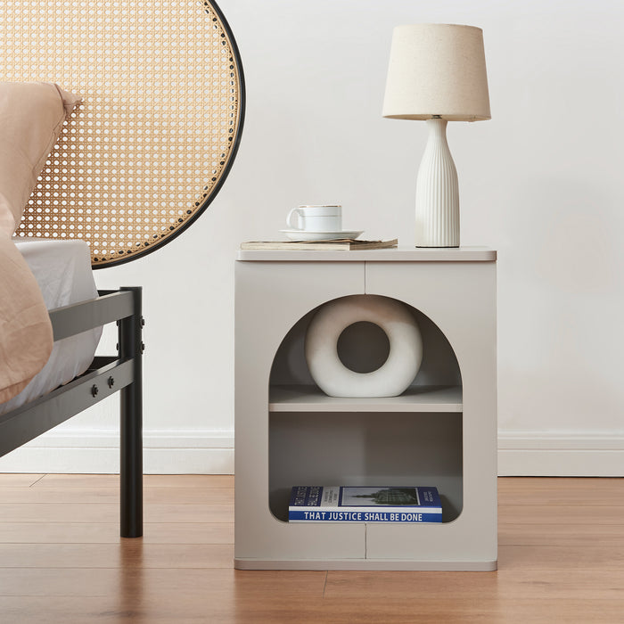 Comodino Trorhun con Ripiano e 2 Vani 48 x 40 x 30 cm - Grigio [en.casa]