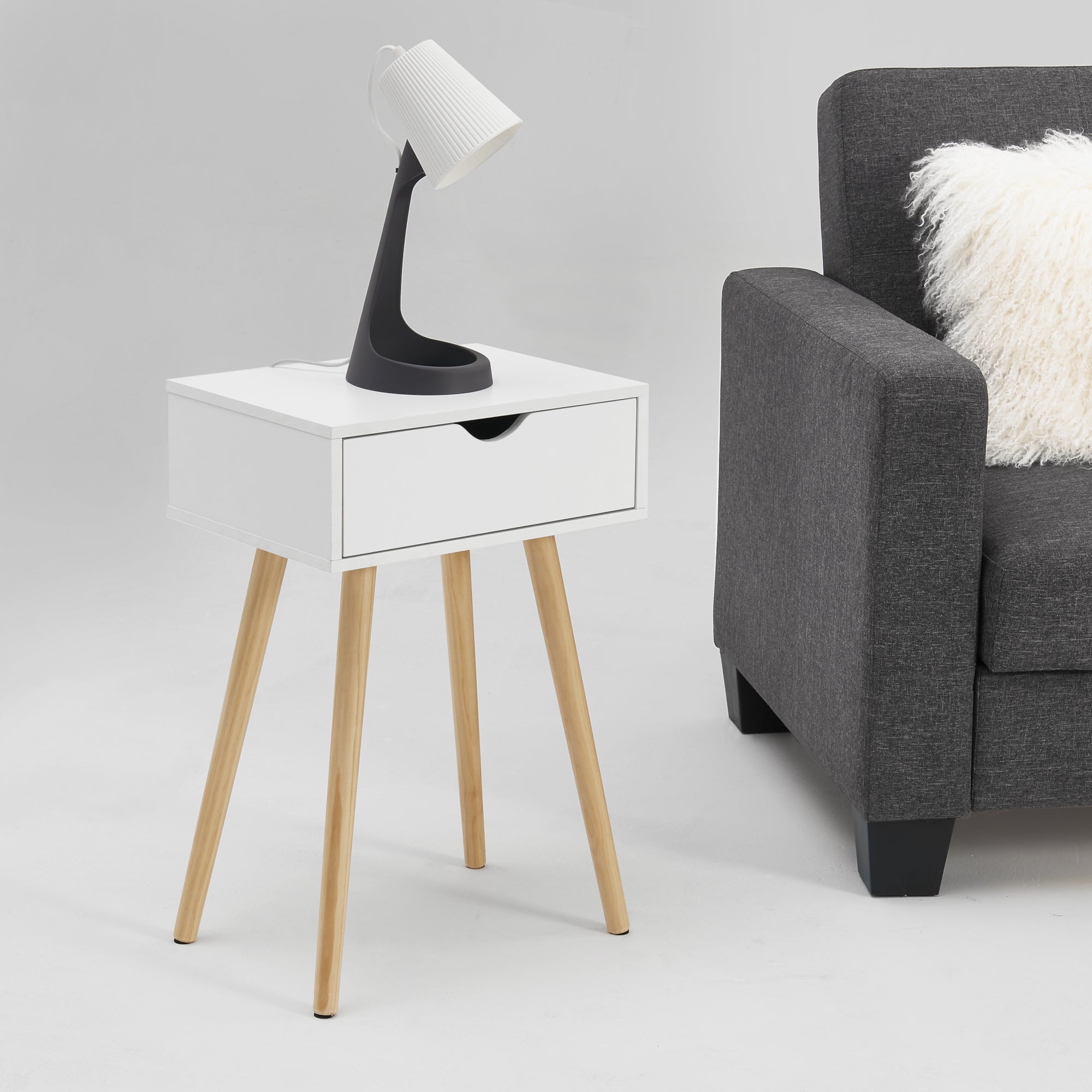 Comodino Tavolino Laterale Sörby con Cassetto - Bianco [en.casa]