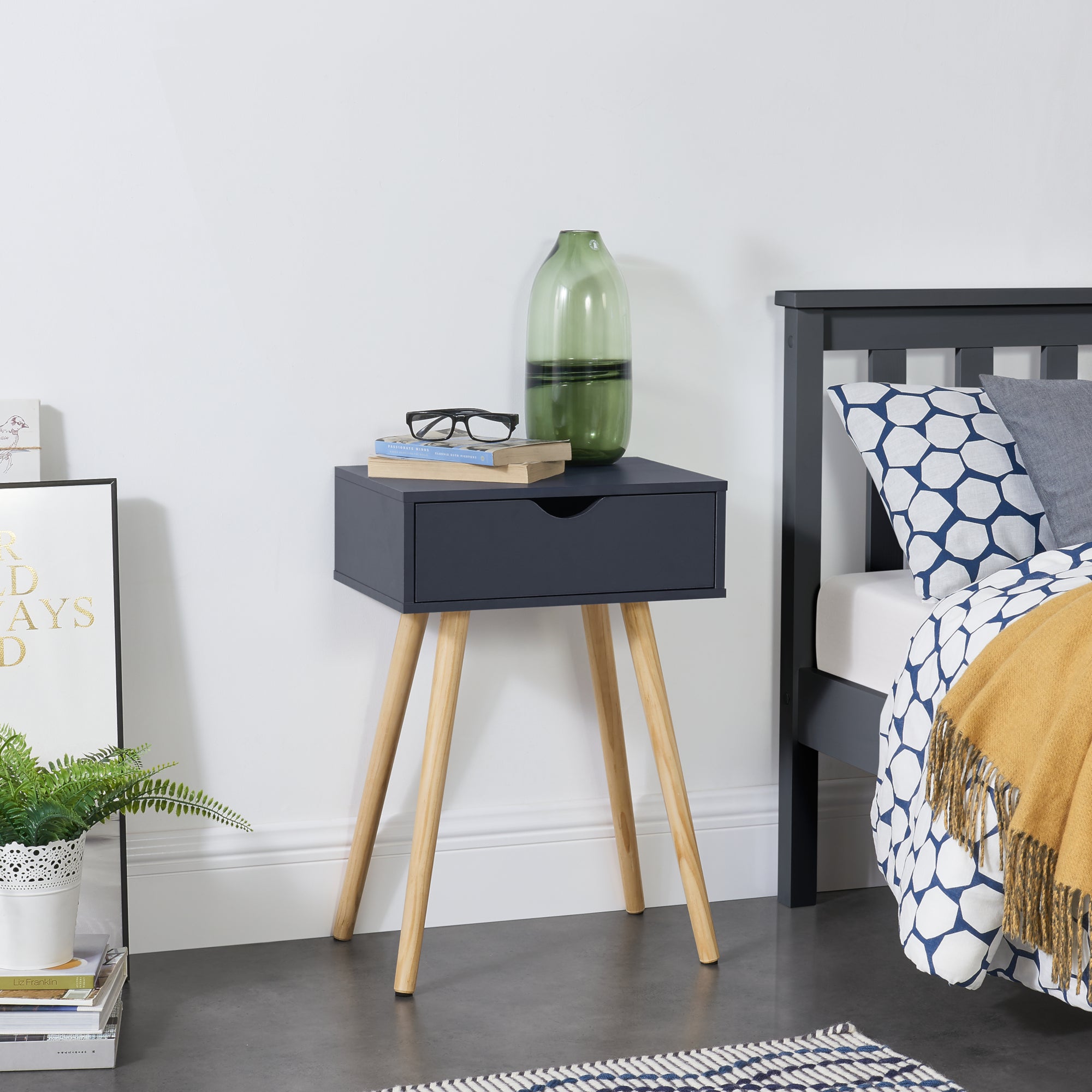 Comodino Tavolino Laterale Sörby con Cassetto - Grigio Scuro [en.casa]