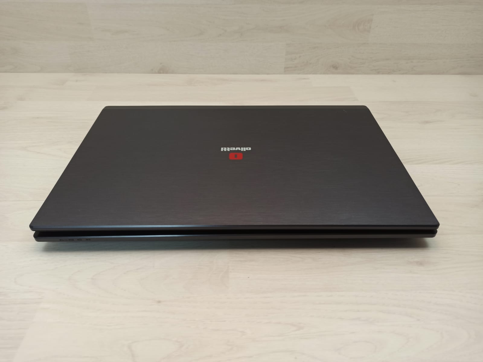 Notebook Olivetti OliBook W650SZ CPU Intel I5 NON TESTATO - per Parti di Ricambio