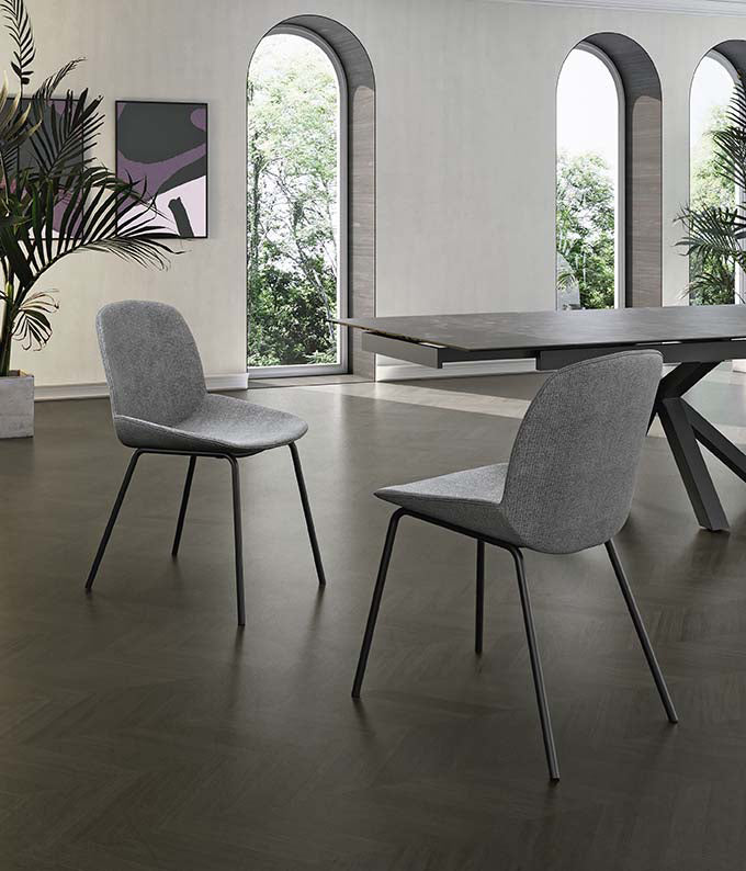 Eva - Sedia in tessuto grigio scuro 4 pz