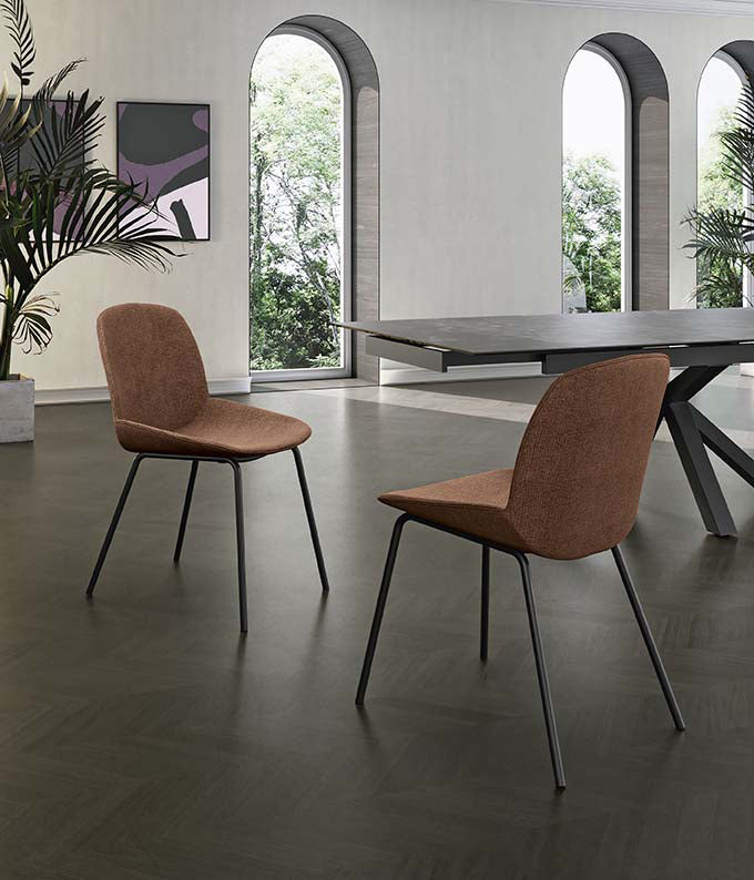 Eva - Sedia in tessuto rosso 4 pz