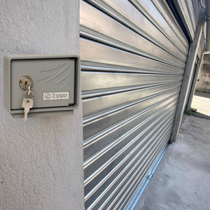 Zippo 2057 scatola porta apparecchi ip40 da incasso con chiave per serrande *** colore grigio, confezione 1