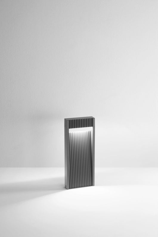 PALO LUMINA ANTRACITE 11W 1400LM 3000K IP65 16,4X4,7X40CM