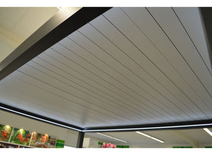 SINED Pergola Motorizzata Autoportante 3x4 in Alluminio Nero e Bianco con Lamelle Regolabili da 0 a 100gradi Sensori Solari Integrati - Modello PERGOLA-DORA-3x4
