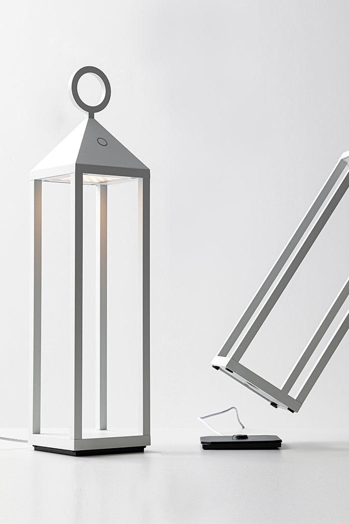 Lanterna moderna Pic Nic a led da 2,2W IP54 ricaricabile e dimmerabile h. 67cm corten