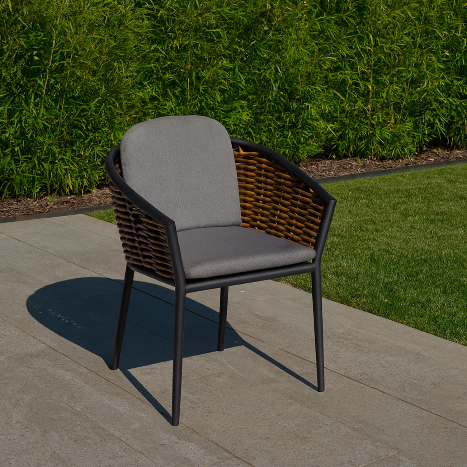 SINED Poltroncina Giardino Grafite in Alluminio e Wicker Cuscino Idrorepellente Struttura Impilabile e Resistente Modello ASTI