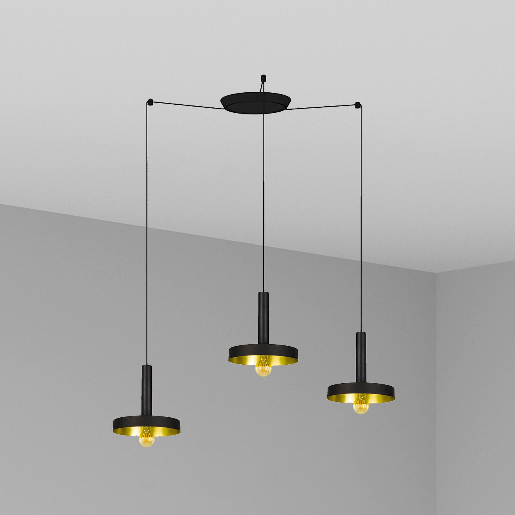 WHIZZ 3L Lampada sospensione nera/oro