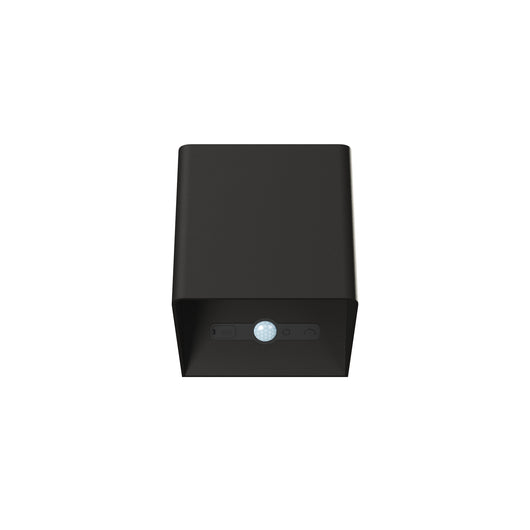 Beneito Faure Applique Led a Batteria con Sensore di Movimento Lek Sensor - 6W, 3000K, Ricarica USB-C, IP54 - Plafoniera da parete Nera