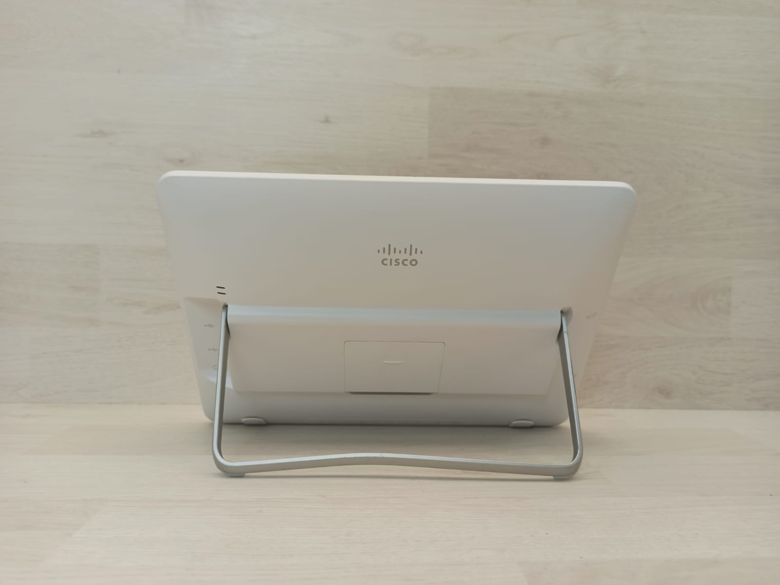 Pannello TelePresence Touch 10 TTC5-09 POE per l'utilizzo con Cisco Conferencing Systems - Usato No Accessori Senza Confezione