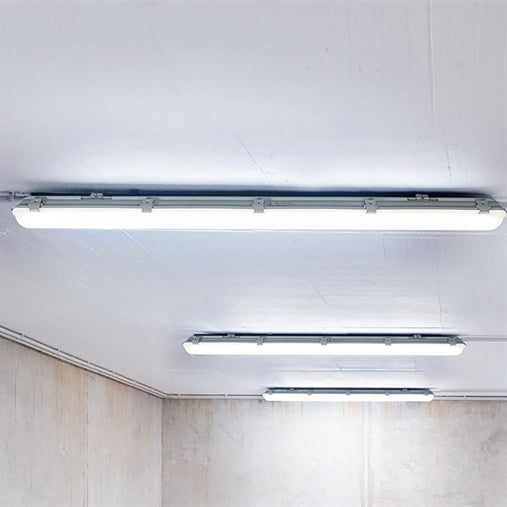 Plafoniera Esterna Stagna LED Doppia Impermeabile da Esterno Senza Tubi LED T8 da 60cm IP65