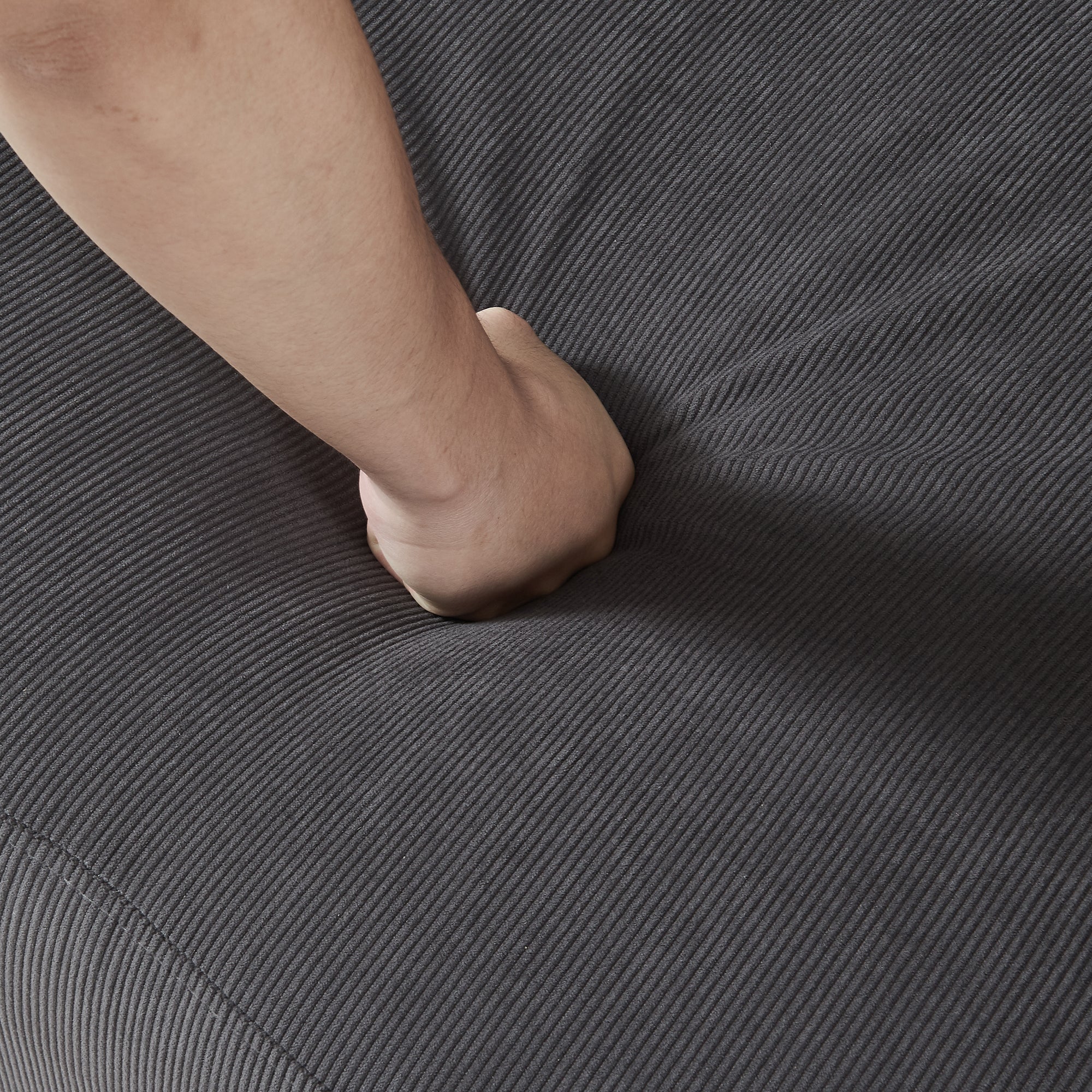 Divano Midt a 2 Posti in Velluto a Corde con Braccioli e 2 Cuscini - Grigio [en.casa]