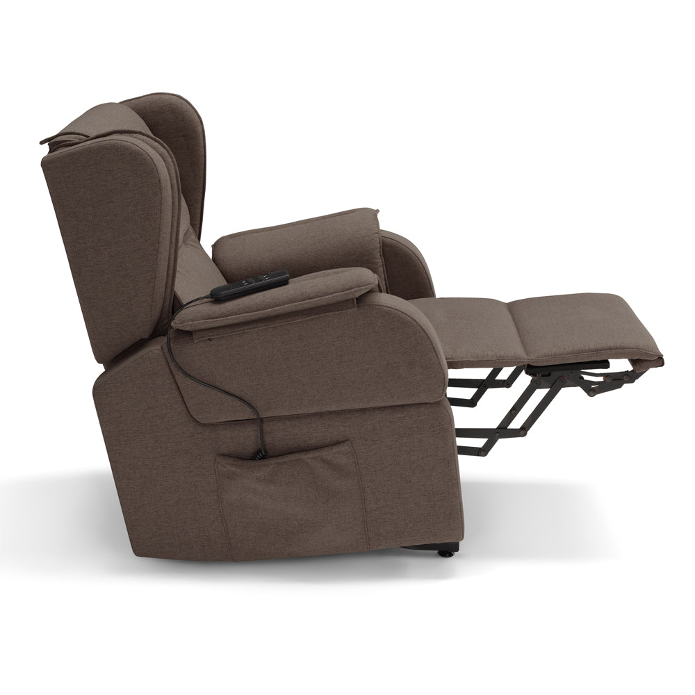 Poltrona relax elettrica Berlino per anziani, 2 motori, 4 ruote, reclinazione e alzapersona, braccioli estrabili, Tessuto Antimacchia, colore Fango