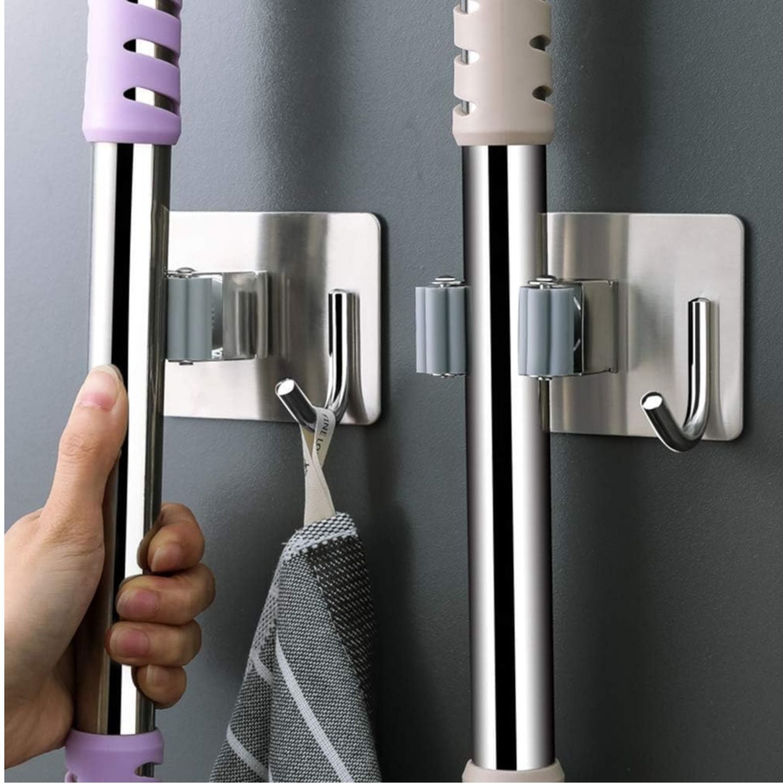 Porta Scopa Parete 2 Pezzi Con Gancio Autoadesivo In Acciaio Appendino 2pz 72602