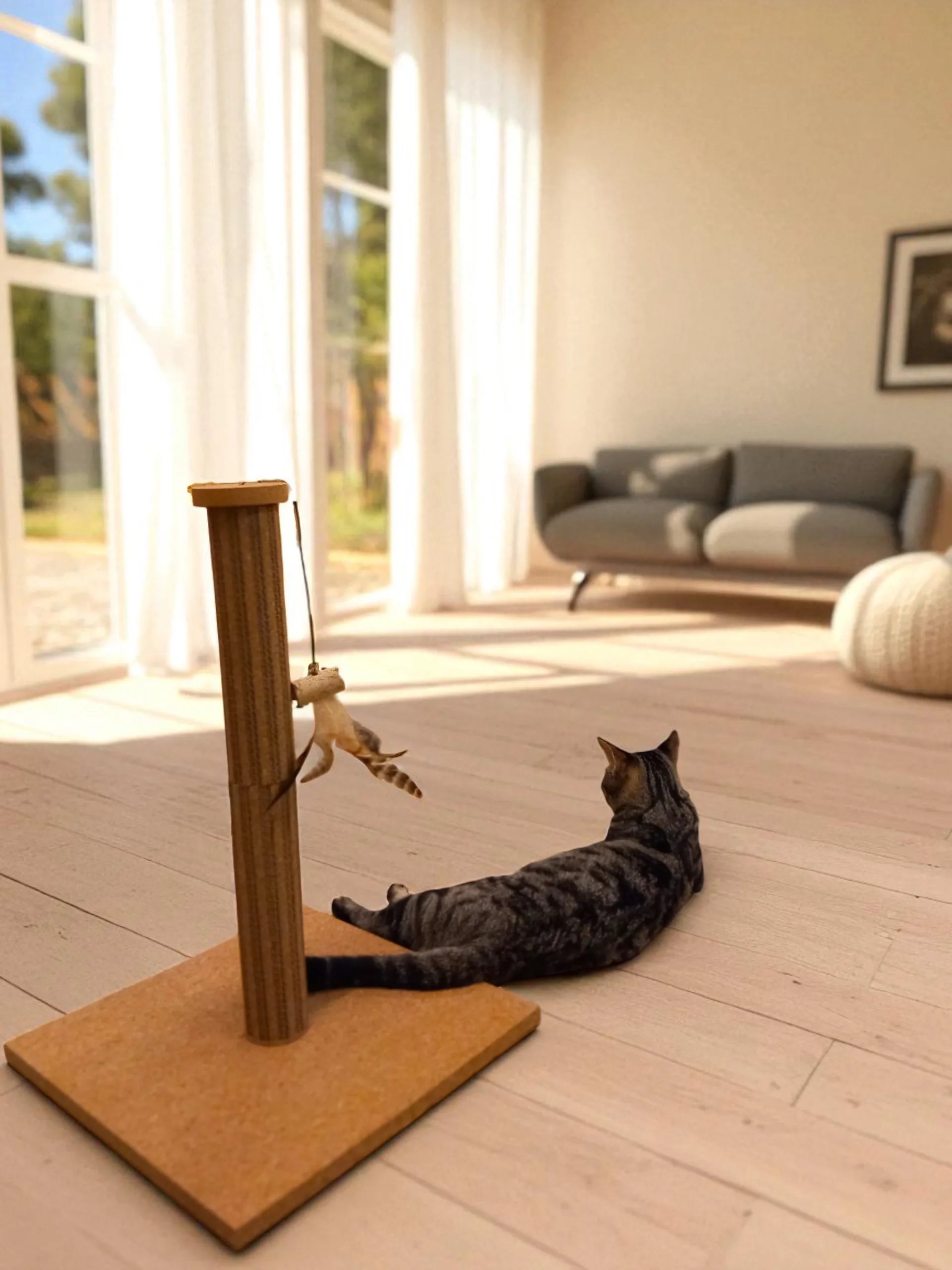 Graffiatoio in sughero Brisa