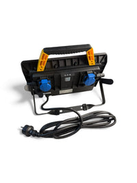 Proiettore LED Portatile KNOX 45W Giallo/Nero con CCT e Doppia Presa Schuko – 2500–4950 lm – IP54