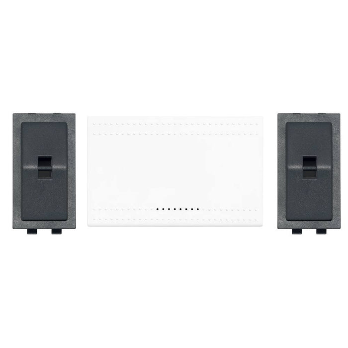 Copritasto illuminabile bticino livinglight bianco per ambienti eleganti *** numero posti 3 moduli, confezione 1