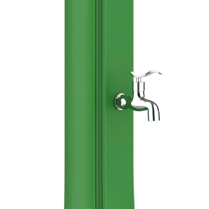 STARMATRIX Doccia Solare Verde RAL3028 In Polietilene HD Struttura Sinuosa Serbatoio 40 Litri Alta Statura 226 Cm Comandi Ottone Inclusi Modello Rioxxl Ss0935xxl
