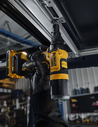 Rivettatrice DeWALT DCF403NT (Solo corpo + TSTAK II)