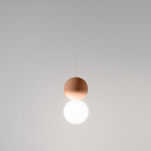 Sfera - Lampada a sospensione singola con sfera in cemento rosso e vetro opale - 1XG9 max 1X7W, montatura bianca, IP20