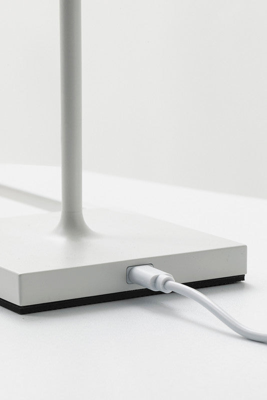 Lampada a led da tavolo Siesta bianca portatile e ricaricabile IP54