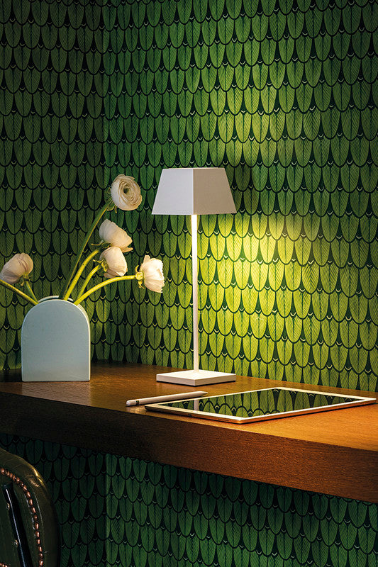 Lampada a led da tavolo Siesta grigio portatile e ricaricabile IP54