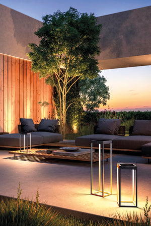 Lanterna Soon solare antracite a led da 2,2w a batteria IP54 h. 32,5cm