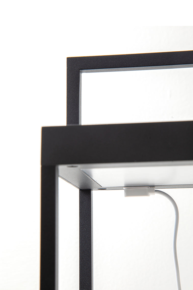 Lanterna Soon solare antracite a led da 2,2w a batteria IP54 h. 32,5cm