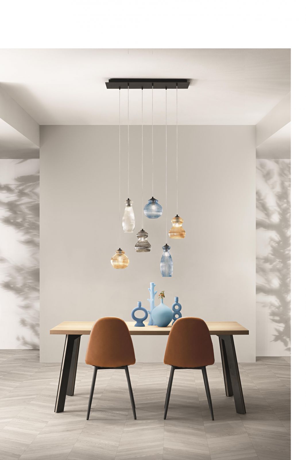 SOSPENSIONE MADAGASCAR 3 TRASPARENTE D.12,5CM  BASE D'ATTACCO NON INCLUSA ACQUISTABILE SEPARATAMENTE ATTACCO E14