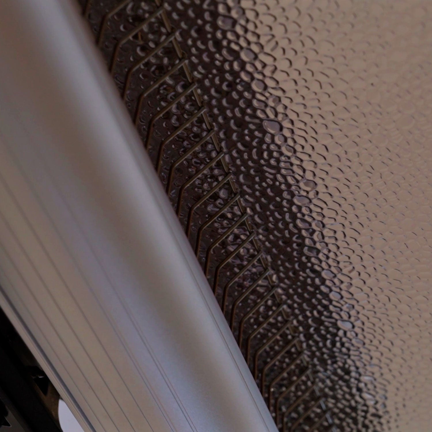 Sined Stufa Infrarossi Soffitto Doppio Riscaldatore Riflettente a Soffitto Da 4000w Grigio Realizzate In Acciaio Inox e Alluminio Anodizzato Di Altissima Qualita Grado Di Protezione Ip65 Telecomando