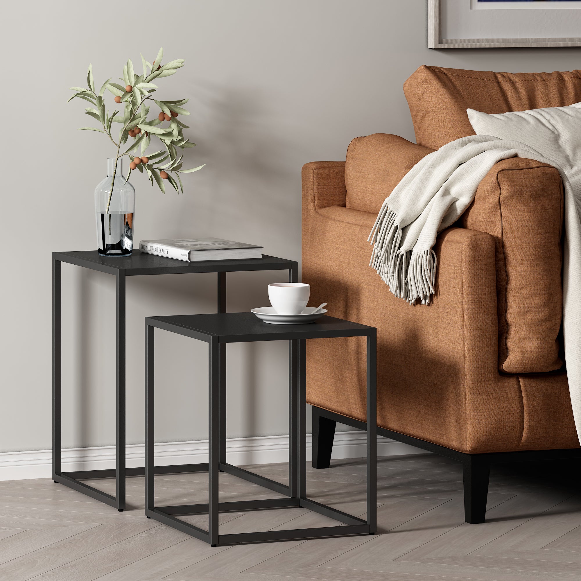 Set di 2 Tavolini Vejen Sovrapponibili Piano Quadrato - Acciaio Nero opaco [en.casa]